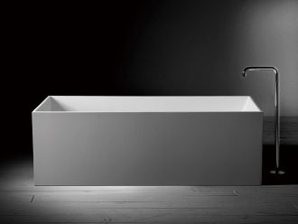 Lona bath