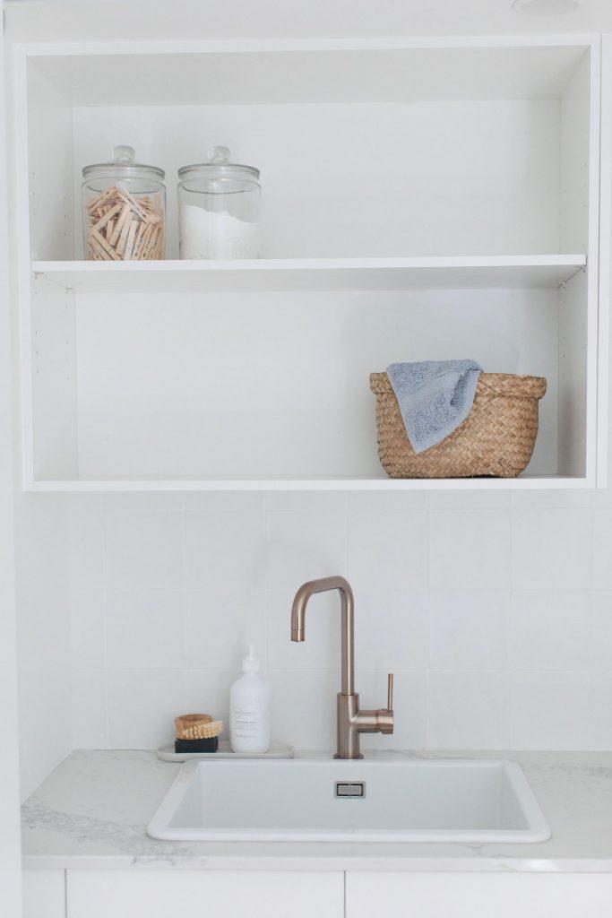 Fireclay sink in laundry