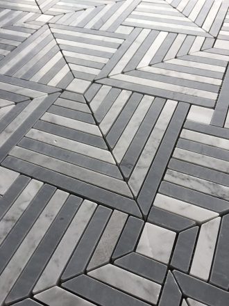 Palmi Carrara with Bardiglio Natural Stone Mosaic Tile