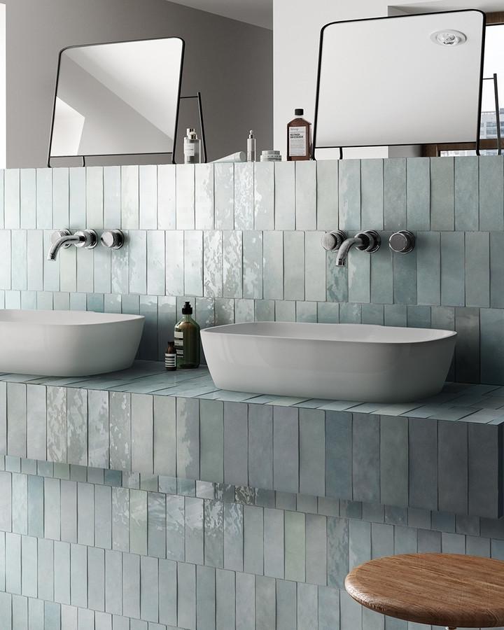 Coloured subway tile