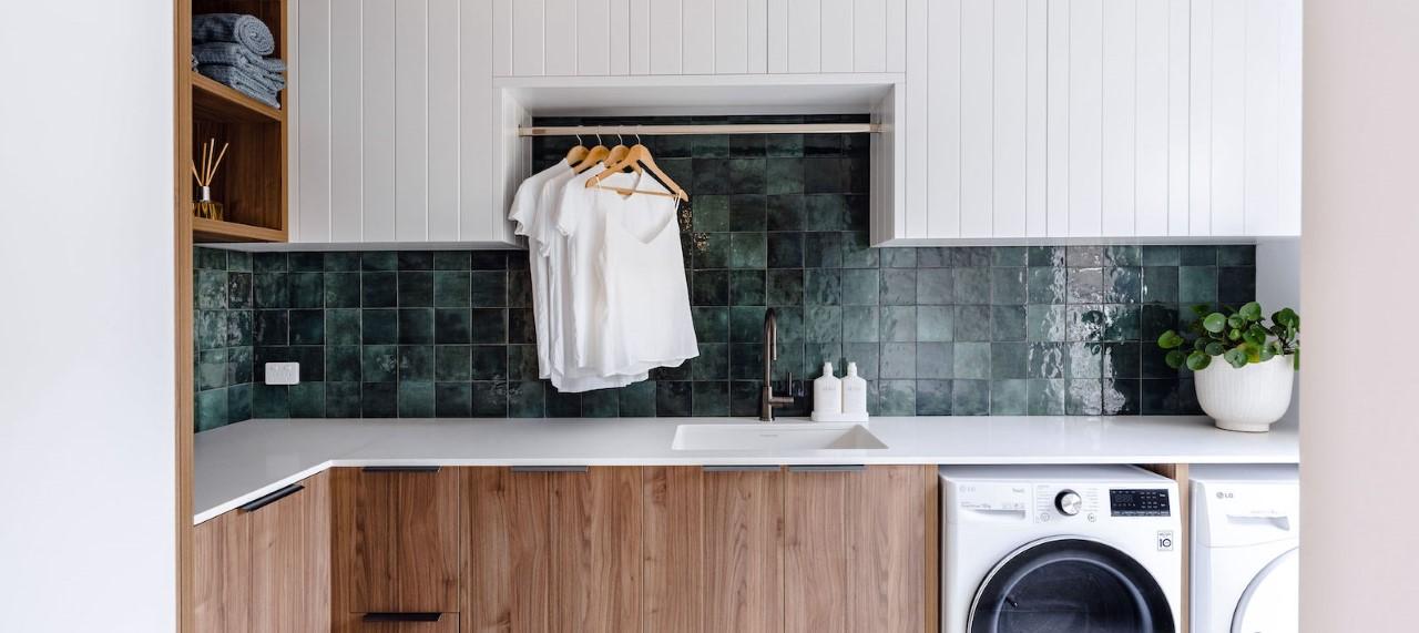 splashback tiles in kitchen